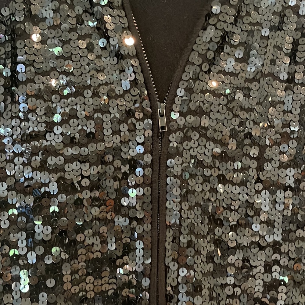 Sweater jacket with chest sequence. - Picture 2 of 2